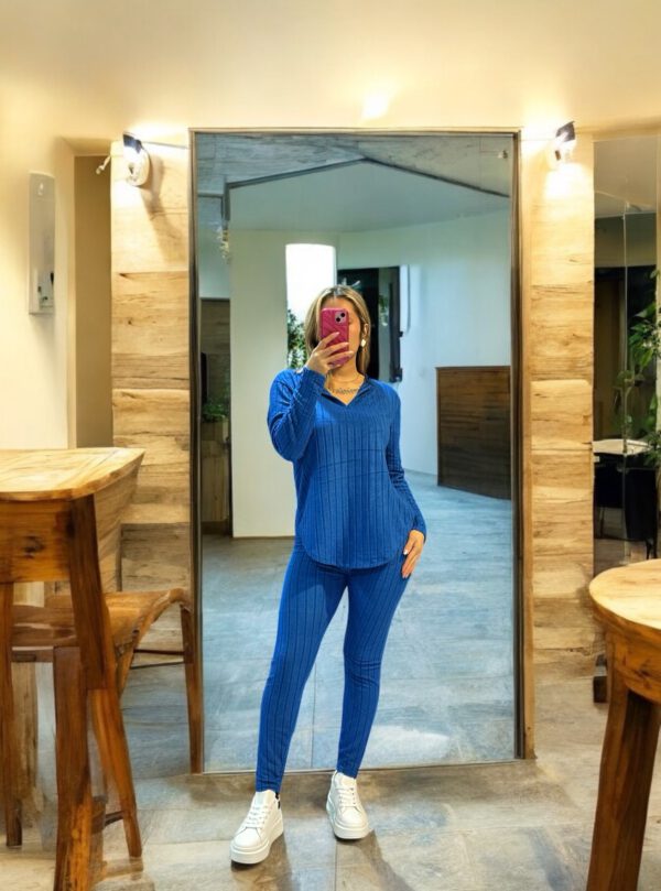 Conjunto suave azúl