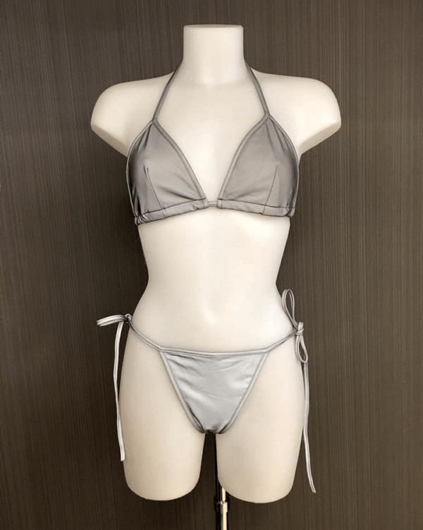 Bikini Brilla Oscuridad