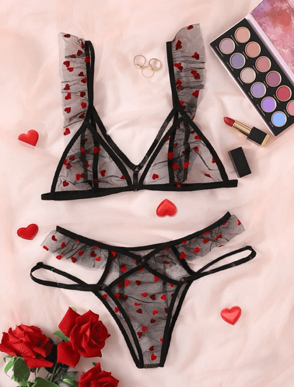 Conjunto corazones volante