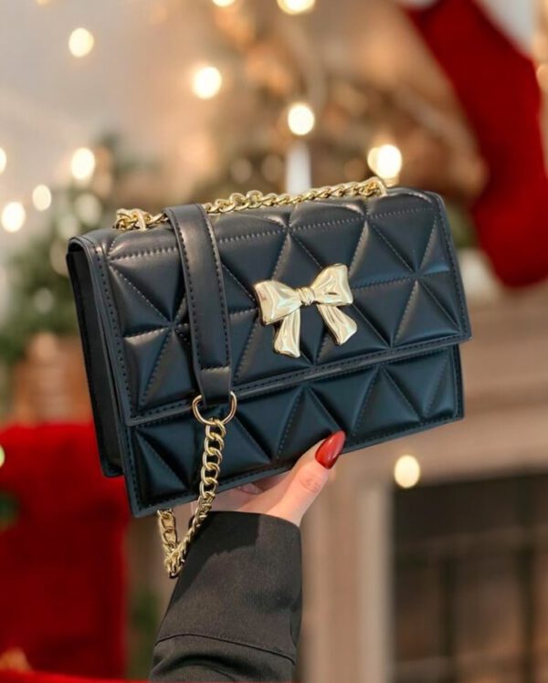 Bolso lazo dorado